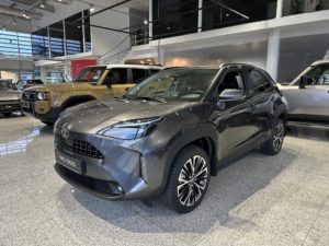 Yaris Cross Crossover 1.5 Hybrid 130 (131 hp) e-CVT Elegant AWD-i-image